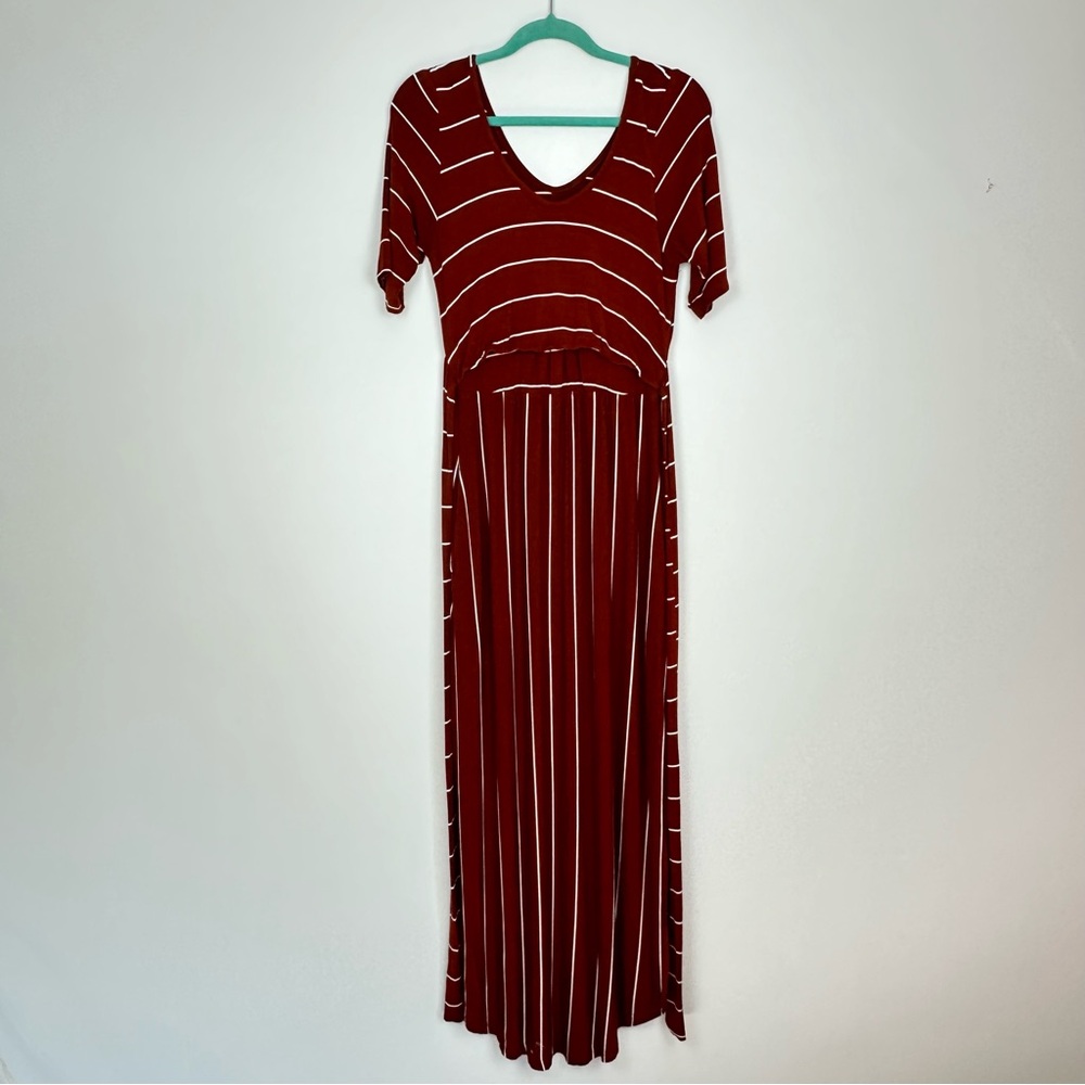 Latched Mama Women’s Stretch V-Neck Striped Nursing Maternity Maxi Dress Sz M